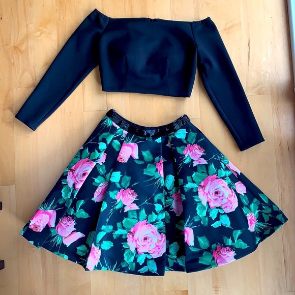 COPY - Sherri Hill 2-piece Prom Dress - Picture 2 of 2